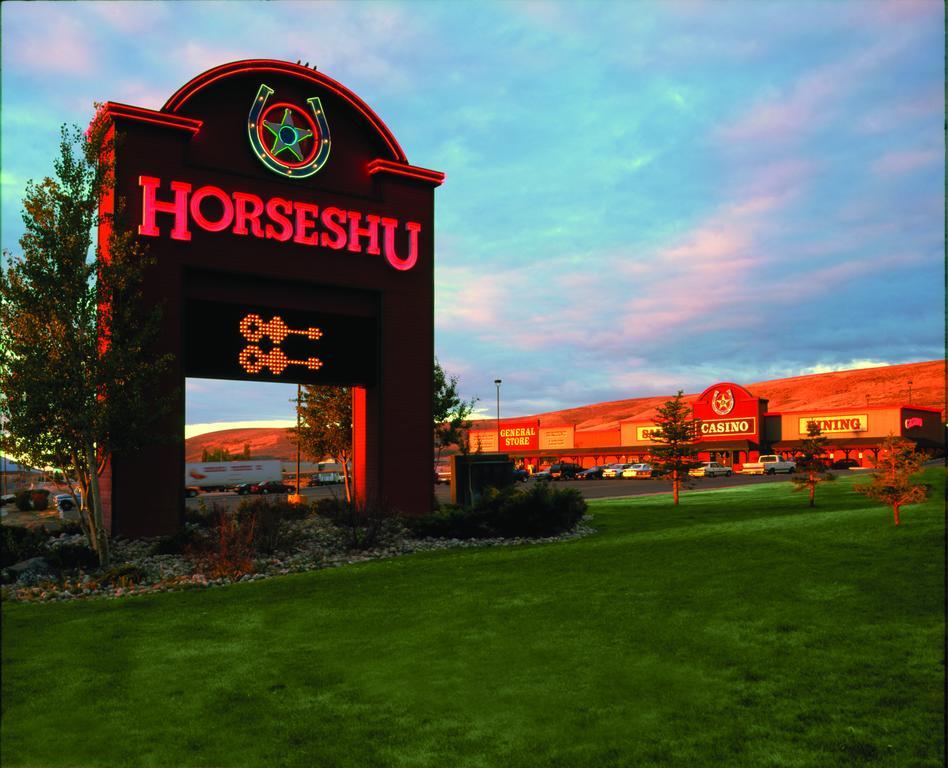 Horseshu Hotel & Casino Jackpot Exterior foto